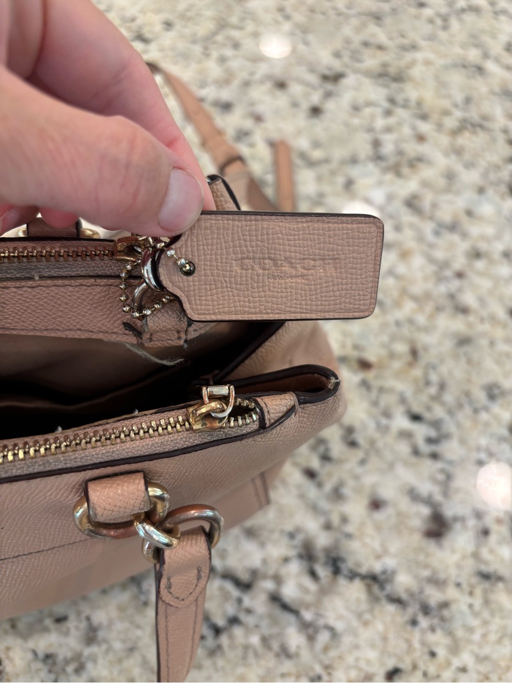Well loved Coach shoulder purse - Picture 8 of 10